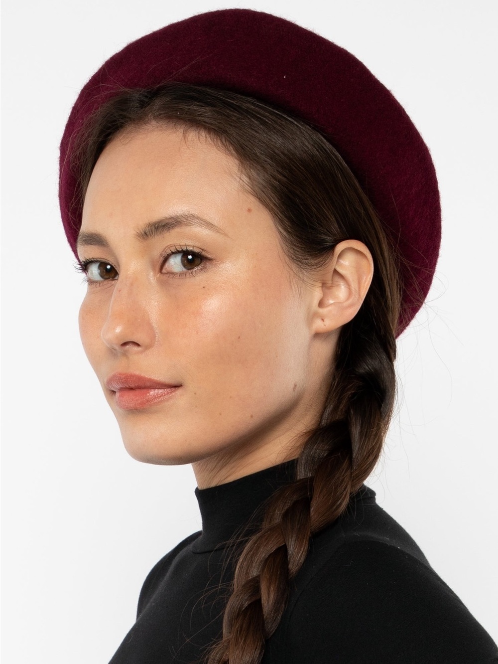 Uniqlo Women's Wool Beret in Burgundy